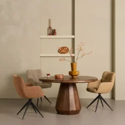 Eetkamerstoelen< Draaibare Eetkamerstoel Bente Hazelnootbruin