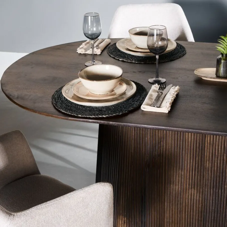 Eettafels< Eettafel Viktor Donkerbruin - 230x110 cm