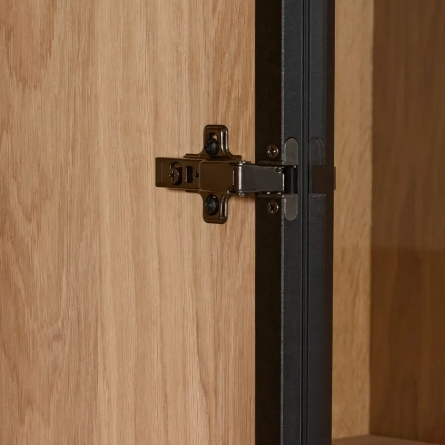 Vitrinekasten|Buffetkasten< Vitrinekast Chester Zwart - 205x214x40 cm