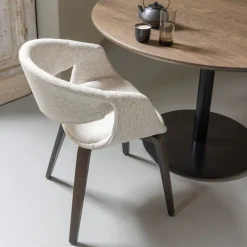 Eetkamerstoelen<WOOOD Eetkamerstoel Yossi Beige