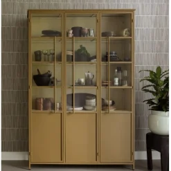 Buffetkasten|Vitrinekasten<WOOOD Vitrinekast Exhibit XL Honinggeel - 142x200x44 cm